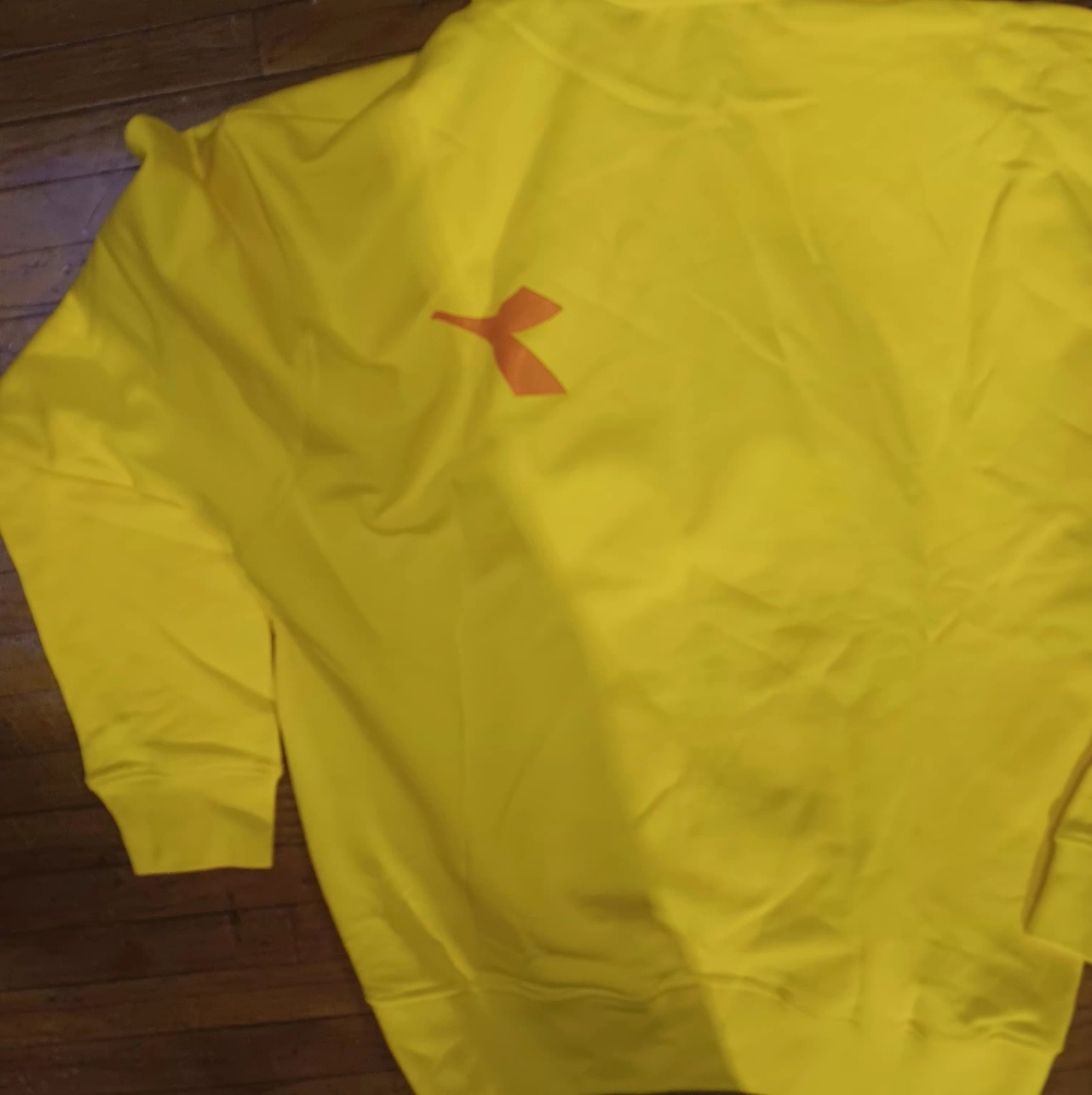 Yellow Diadora Hoodie - Picture 7 of 7